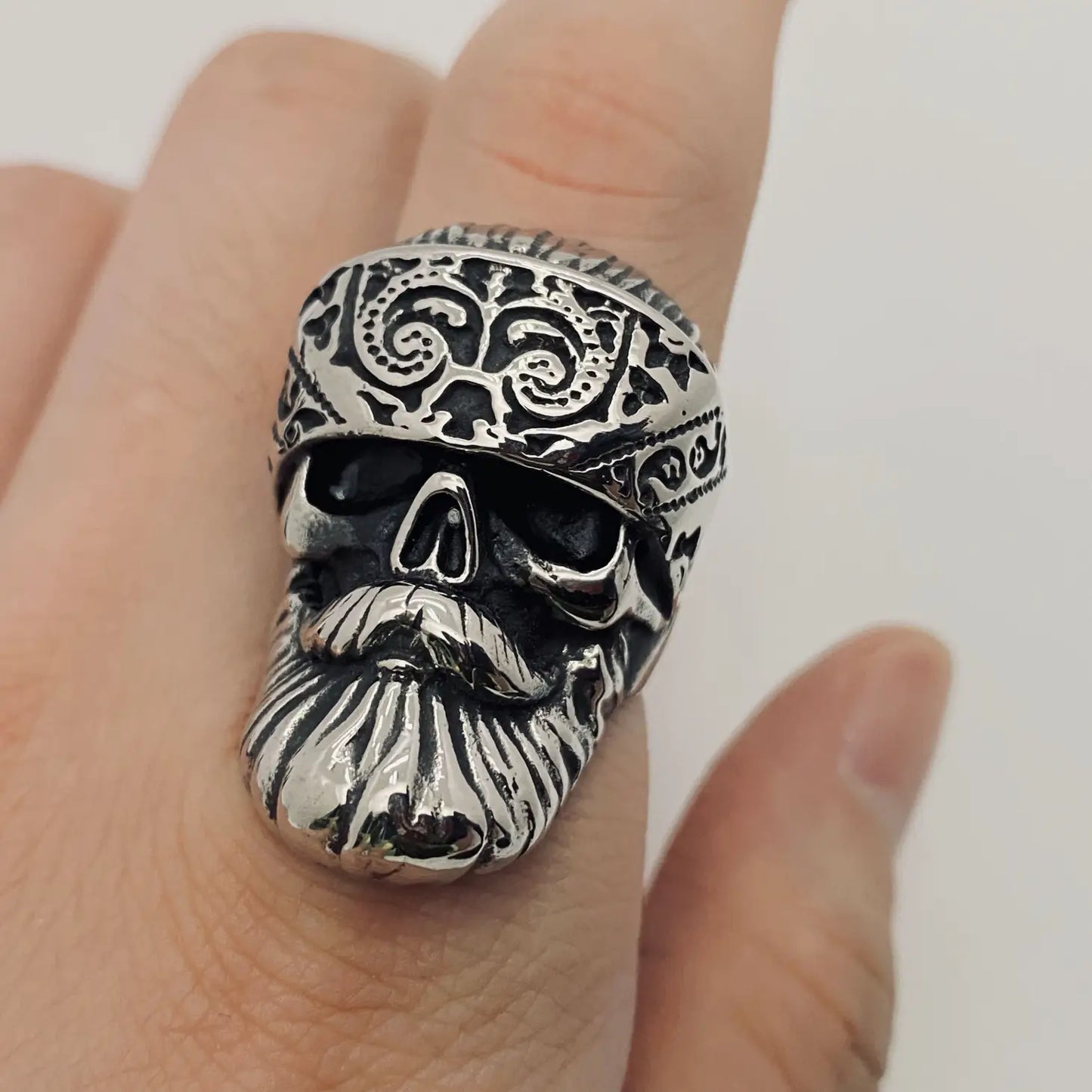 Beard Skull Ring